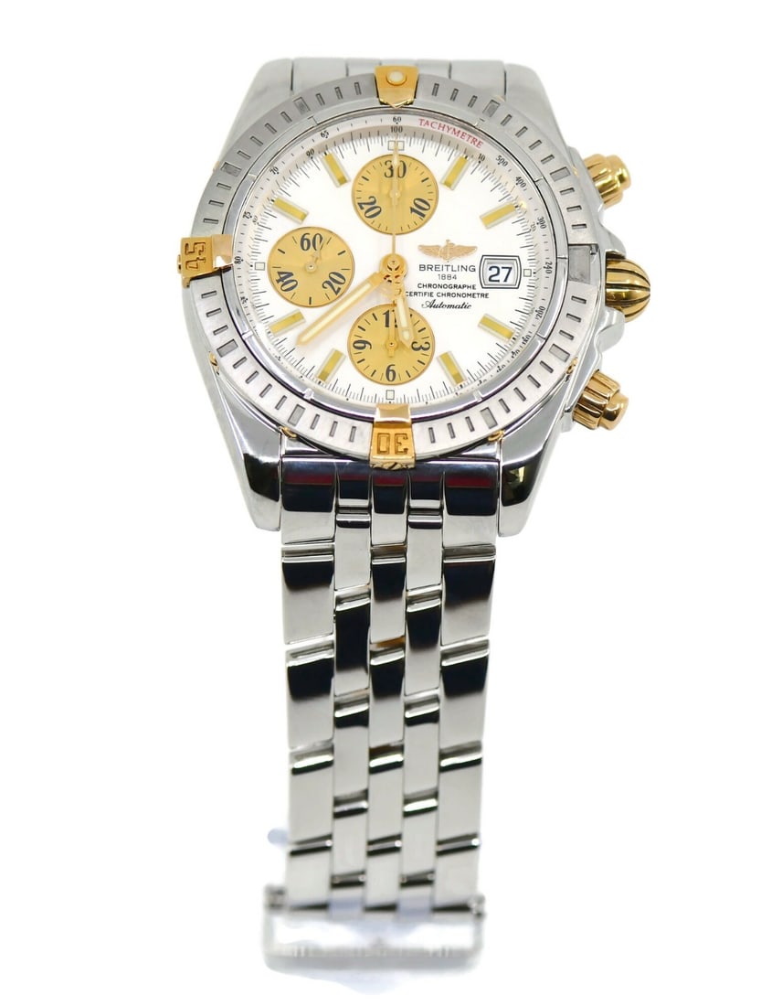 Breitling Chronomat Evolution 18K Stainless Steel Watch B13356 Authentic Box: Breitling Chronomat Evolution 18K Stainless Steel Watch B13356 Authentic Box Discover the elegance of the Breitling Chronomat Evolution wristwatch, a perfect blend of luxury and precision. This timepi