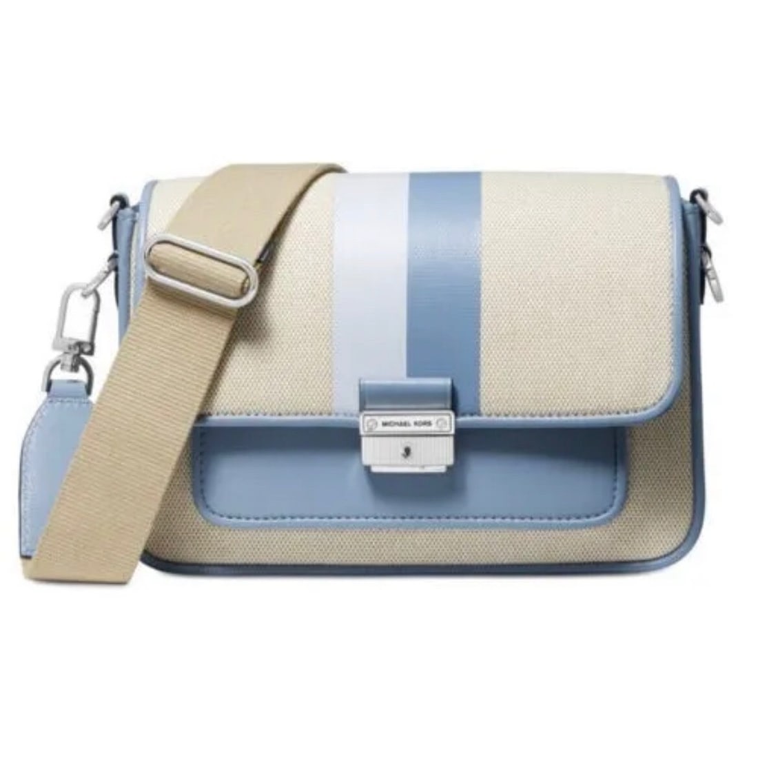 Michael Kors Bradshaw Small Messenger Bag Chambray Blue Snap Closure: Michael Kors Bradshaw Small Messenger Bag Chambray Blue Snap Closure Elevate your style with the MICHAEL Kors Bradshaw Small Messenger Bag in a chic chambray blue. This versatile messenger bag feature