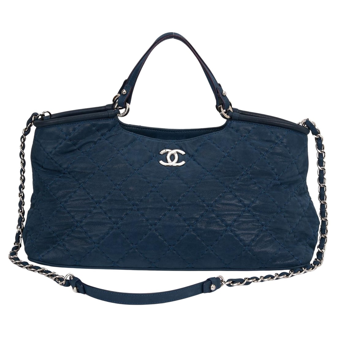 Chanel CC Sea Hit Tote Quilted Iridescent Calfskin Everyday Bag: Chanel CC Sea Hit Tote Quilted Iridescent Calfskin Everyday Bag Introducing the Chanel CC Sea Hit Tote, a versatile and chic accessory perfect for everyday use. This stunning tote is crafted from navy