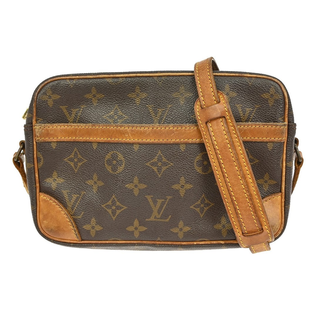 Louis Vuitton Trocadero 24 Monogram Shoulder Bag M51276 Vintage Brown Leather: Louis Vuitton Trocadero 24 Monogram Shoulder Bag M51276 Vintage Brown Leather This Louis Vuitton Trocadero 24 shoulder bag features the iconic monogram pattern on brown leather. Designed with a medium