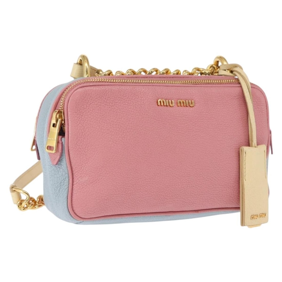 Leather shoulder bag in pink and gold by Miu Miu with chain strap: Leather shoulder bag in pink and gold by Miu Miu with chain strap This Miu Miu chain shoulder bag features a pink and gold leather exterior, complemented by a chain strap with an adjustable drop. The