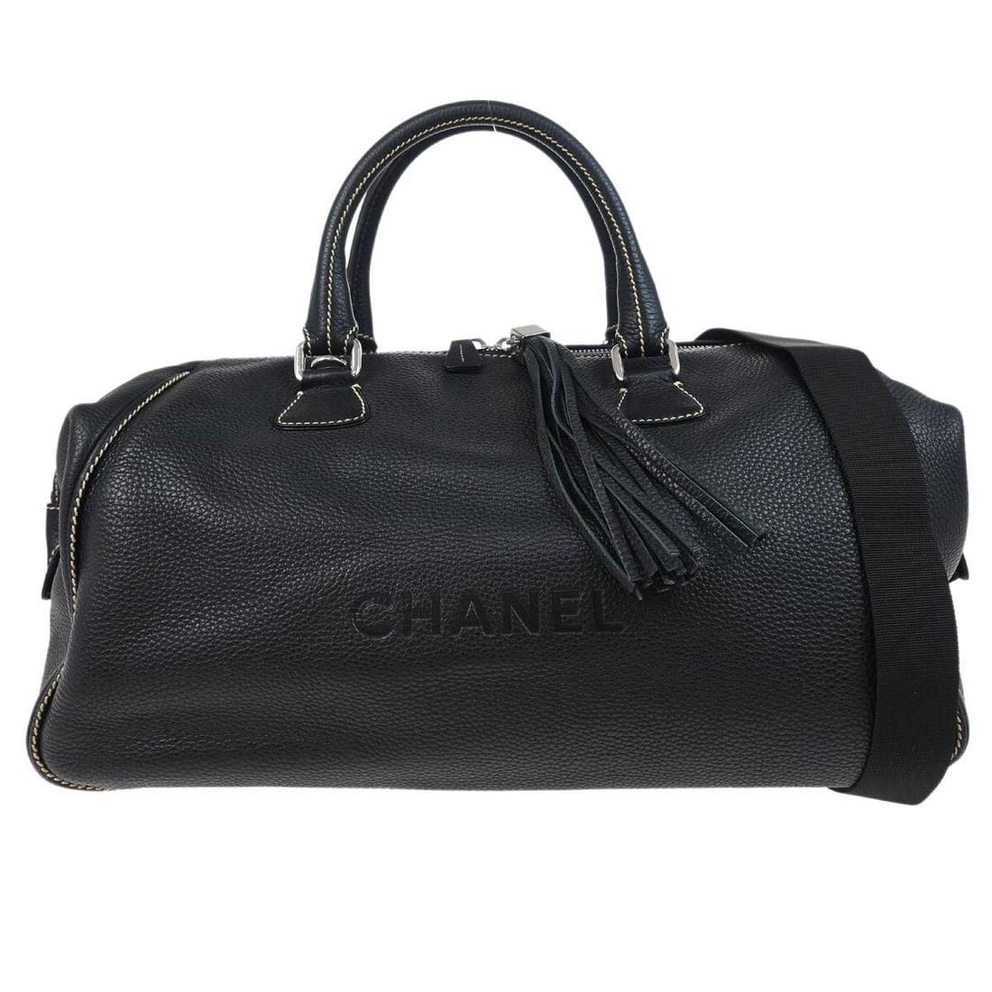 Chanel Black Calfskin Vintage Duffle Handbag with Gold Lining: Chanel Black Calfskin Vintage Duffle Handbag with Gold Lining This exquisite Chanel duffle handbag is crafted from luxurious black calfskin, making it an elegant addition to any casual occasion. The b