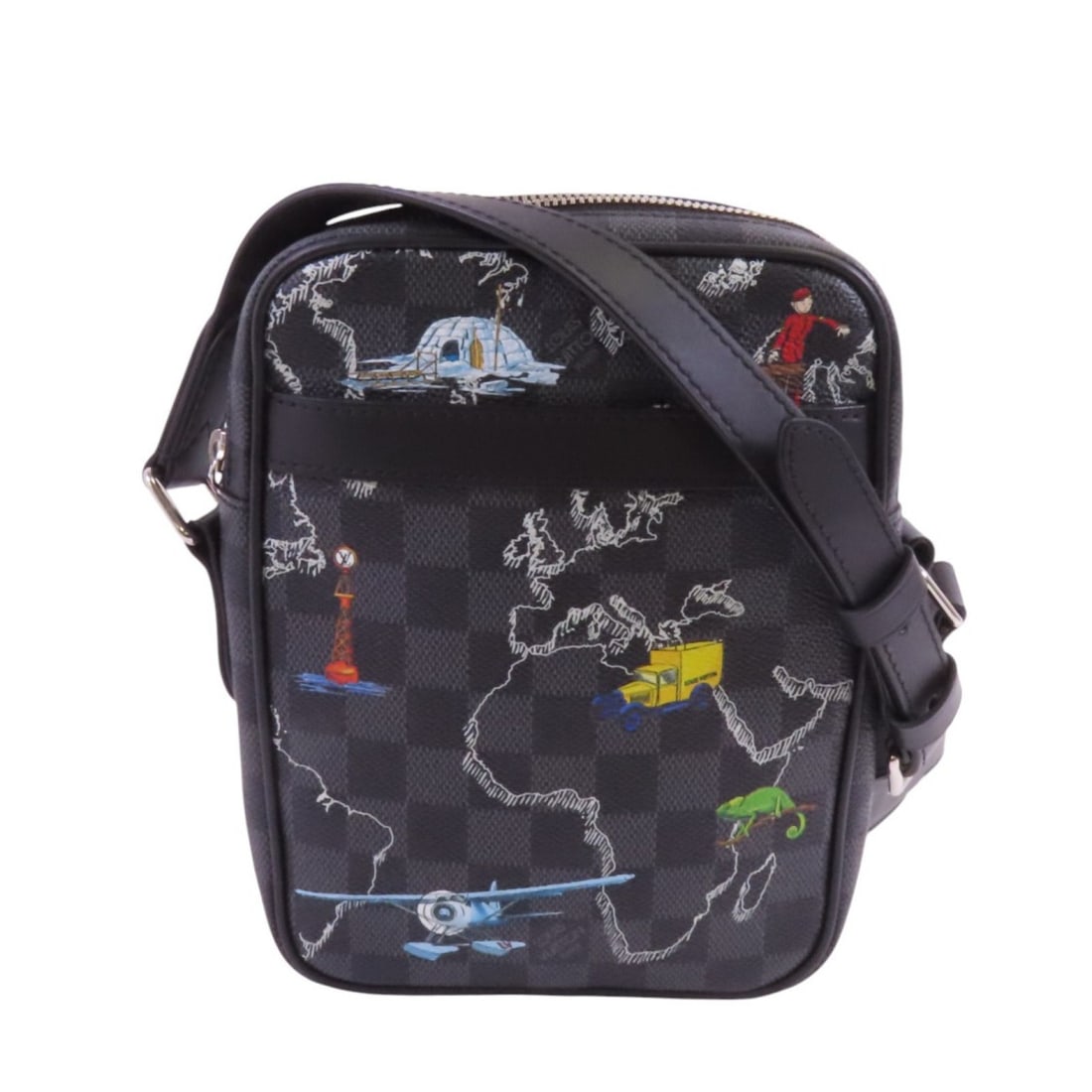 Louis Vuitton Danube Slim Shoulder Bag Damier Graphite Black N40239: Louis Vuitton Danube Slim Shoulder Bag Damier Graphite Black N40239 This Louis Vuitton Danube Slim shoulder bag features the Damier Graphite pattern in black and is crafted from PVC coated canvas. Mad