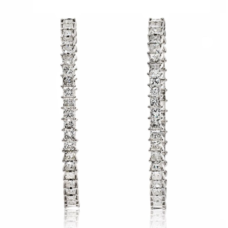 18K White Gold 11.06cttw Princess Cut Diamond Hoop Earrings: 18K White Gold 11.06cttw Princess Cut Diamond Hoop Earrings Elevate your style with these stunning 18K White Gold Hoop Earrings, featuring a breathtaking total diamond weight of 11.06 carats. The earr