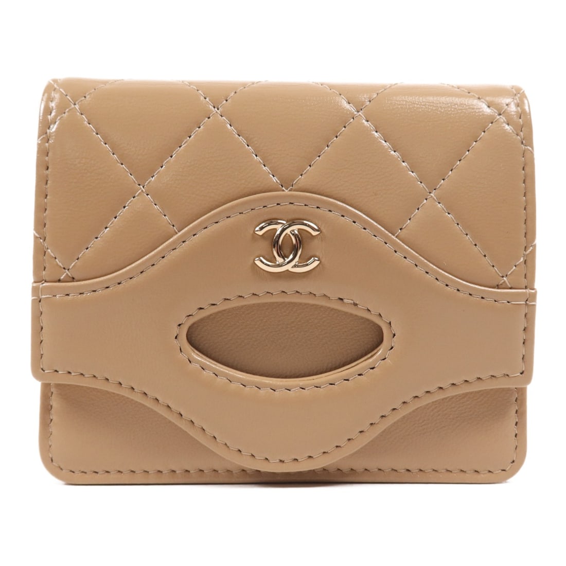 CHANEL Bi-Fold Wallet AP3654 Calfskin Leather Beige GHW: CHANEL Bi-Fold Wallet AP3654 Calfskin Leather Beige GHW This elegant CHANEL bi-fold wallet is crafted from high-quality beige calfskin leather, offering a luxurious feel and timeless style. The wallet