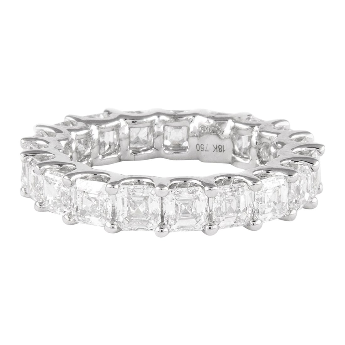 3.79ct Asscher Cut Diamond Eternity Band 18k White Gold: 3.79ct Asscher Cut Diamond Eternity Band 18k White Gold This stunning eternity band features a total of 3.79 carats of exquisite Asscher cut diamonds, showcasing D/E color and VVS clarity. Crafted in