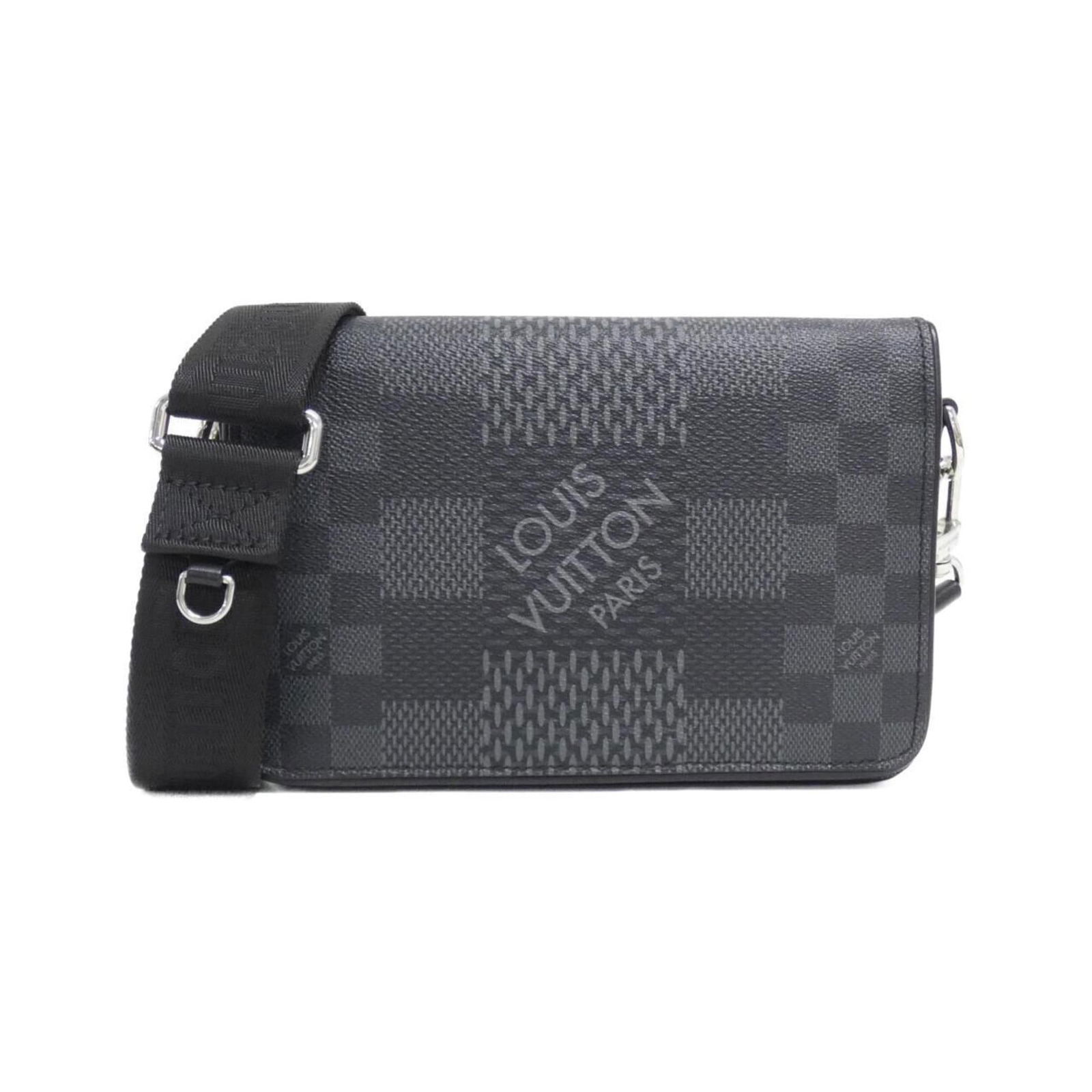 Black Canvas Bag by Louis Vuitton Unisex 16cm x 24cm x 6cm: Black Canvas Bag by Louis Vuitton Unisex 16cm x 24cm x 6cm This Louis Vuitton bag features a sleek black canvas design, suitable for any gender. The bag is crafted in France and offers practical dimen