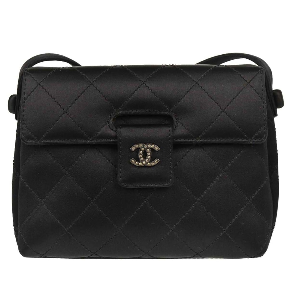 Chanel Classic Black Satin Shoulder Bag with Magnetic Closure: Chanel Classic Black Satin Shoulder Bag with Magnetic Closure This elegant Chanel Black Satin Shoulder Bag is a timeless accessory that combines style and practicality. With a compact size of 7 in wid