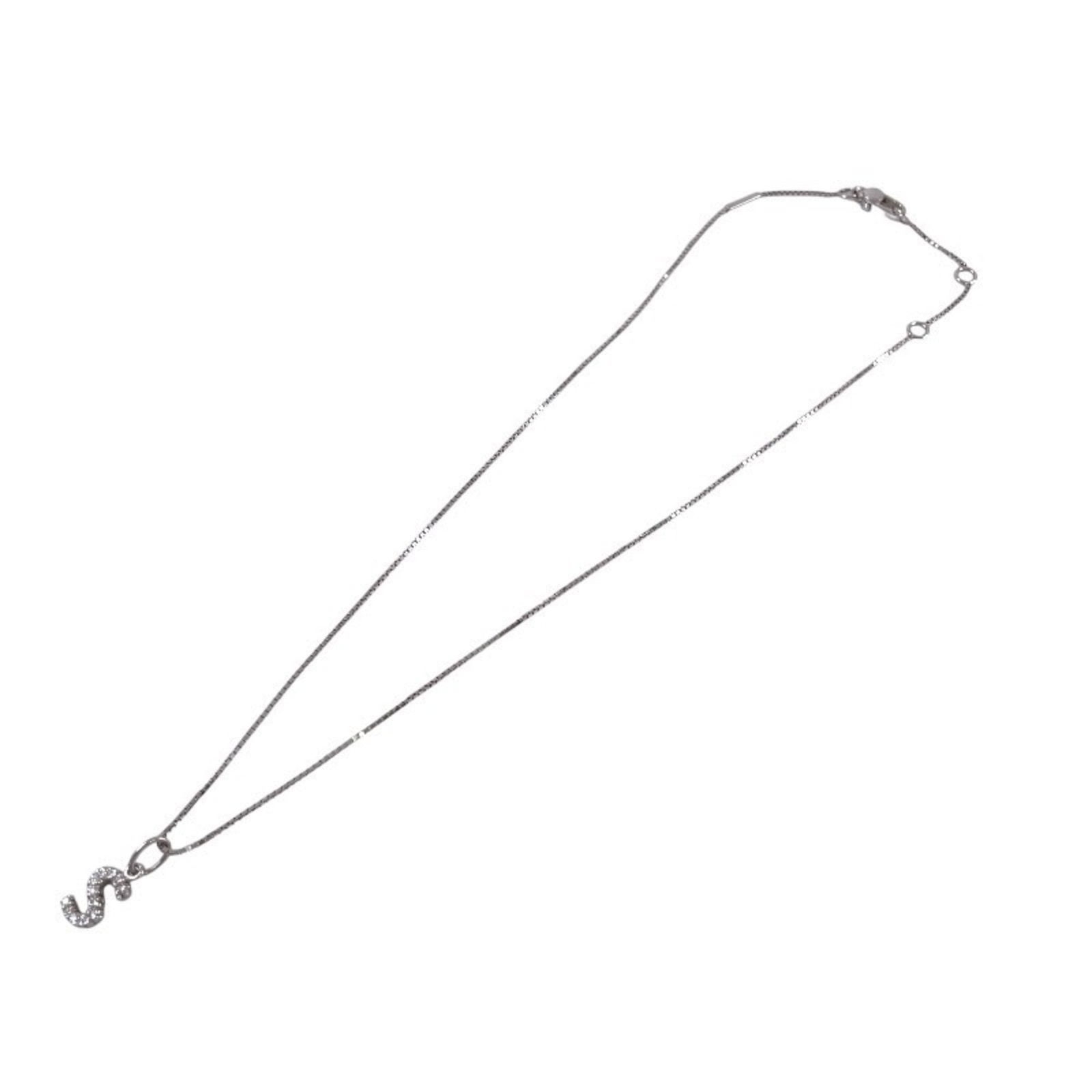 White Gold Necklace with Silver Tone Pendant by Gucci (1 of 1)