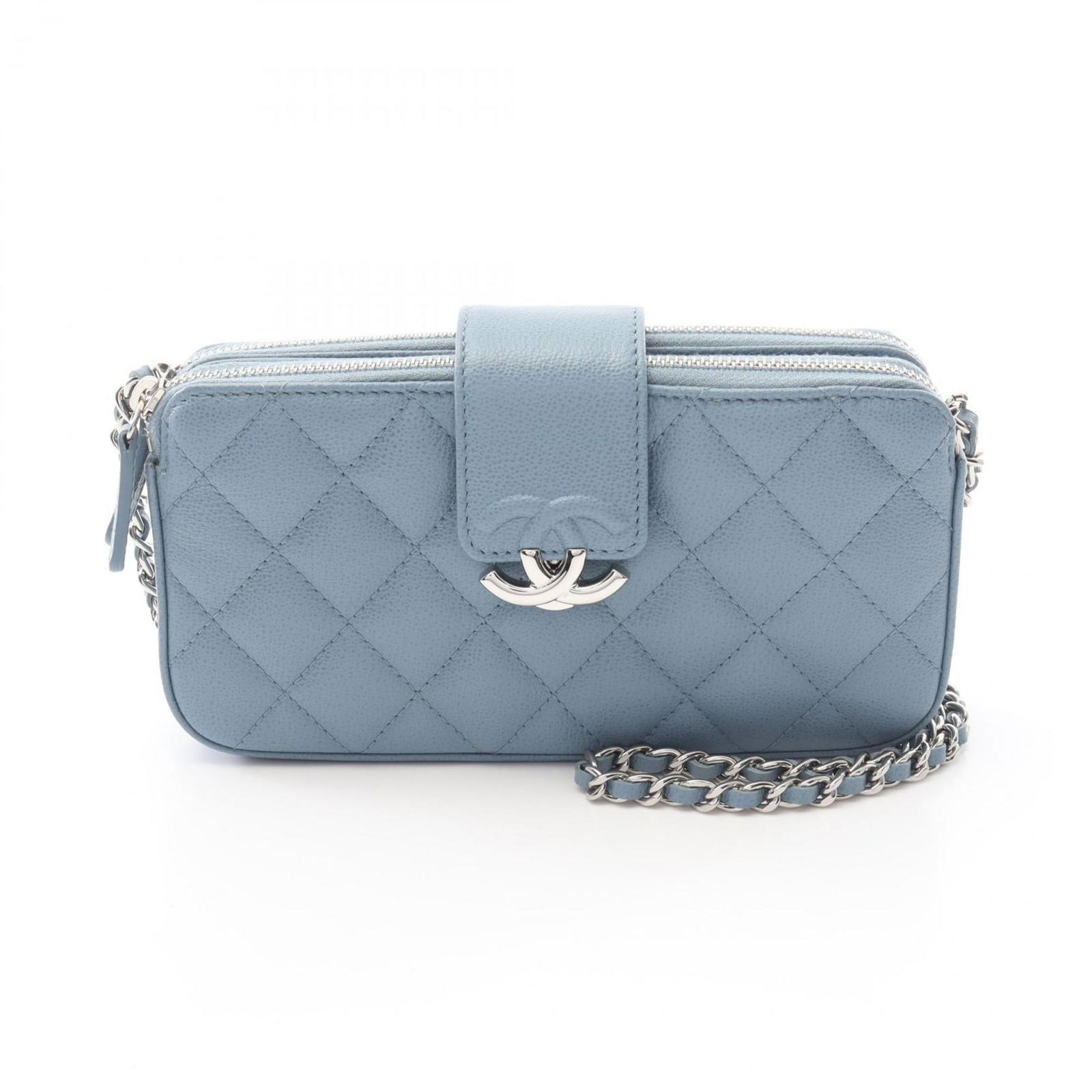 Blue Leather Women's Wallet from France: Blue Leather Women's Wallet from France This Chanel wallet features a blue leather exterior and is crafted for women. It is made in France and offers a spacious interior, making it a practical accesso