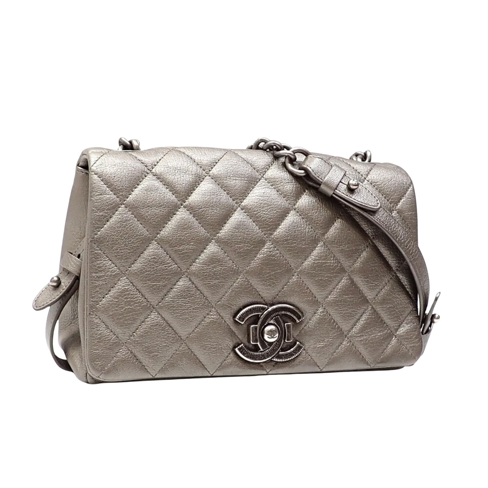 Grey Leather Chanel Flap Shoulder Bag 15.5cm x 24cm x 10cm: Grey Leather Chanel Flap Shoulder Bag 15.5cm x 24cm x 10cm This Chanel Flap bag features a grey leather exterior with a classic flap design. It is designed for women and offers an elegant look. The ba