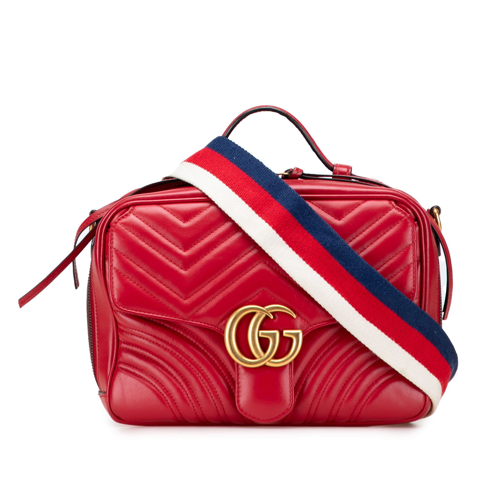 Gucci Small GG Marmont Red Leather Sylvie Satchel Bag: Gucci Small GG Marmont Red Leather Sylvie Satchel Bag This Gucci Small GG Marmont Matelasse Leather Sylvie Top Handle Satchel is a luxurious accessory featuring a stylish quilted leather body in a vib