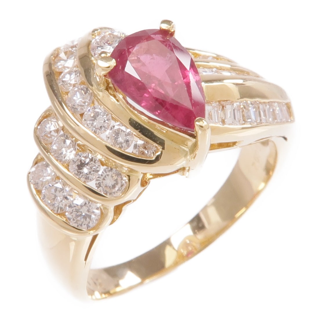 18K Yellow Gold Ring with Ruby and Diamond Size 6.75 (1 of 9)