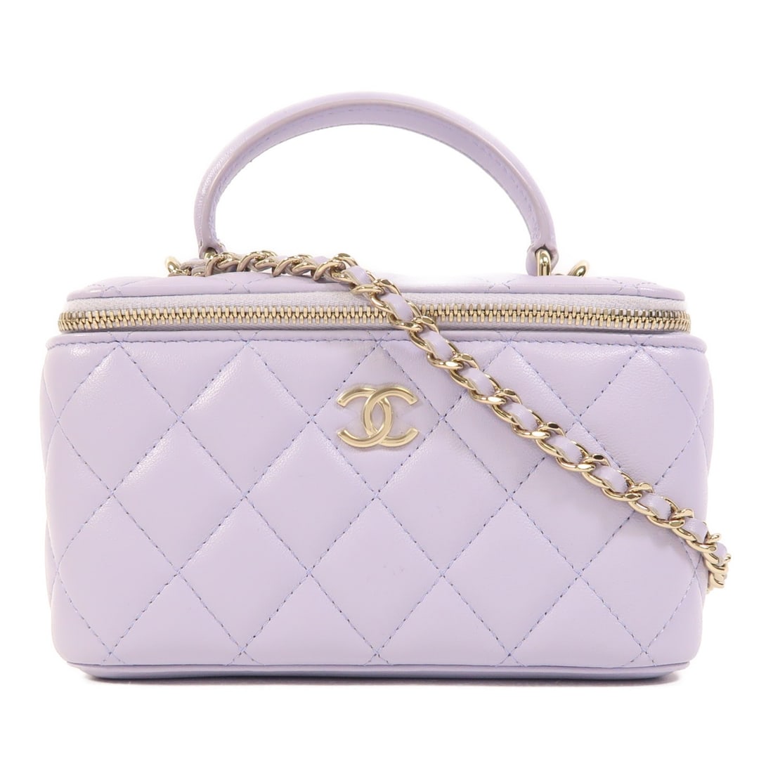 Chanel Vanity Case AP2199 Light Purple Lambskin 2-Way Shoulder Bag with GHW: Chanel Vanity Case AP2199 Light Purple Lambskin 2-Way Shoulder Bag with GHW This CHANEL CC vanity case is crafted from luxurious lambskin leather in a light purple shade. Designed as a versatile 2-way