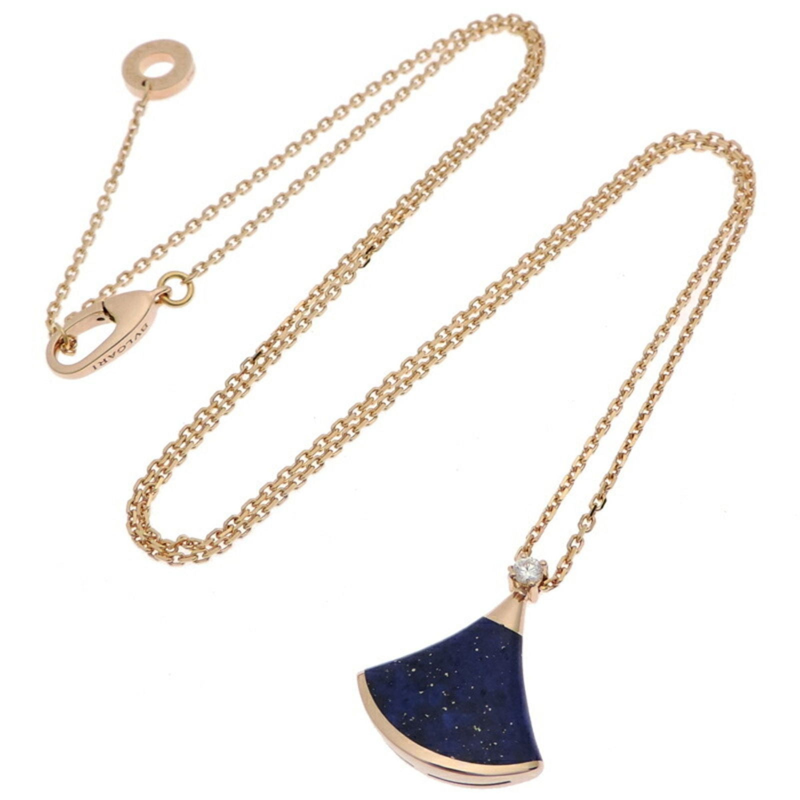 White Gold Bulgari Diva's Dream Pendant Necklace 16.5mm Italy: White Gold Bulgari Diva's Dream Pendant Necklace 16.5mm Italy This Bulgari Diva's Dream pendant features a sophisticated design crafted in white gold with a gold color finish. Designed for women, it d