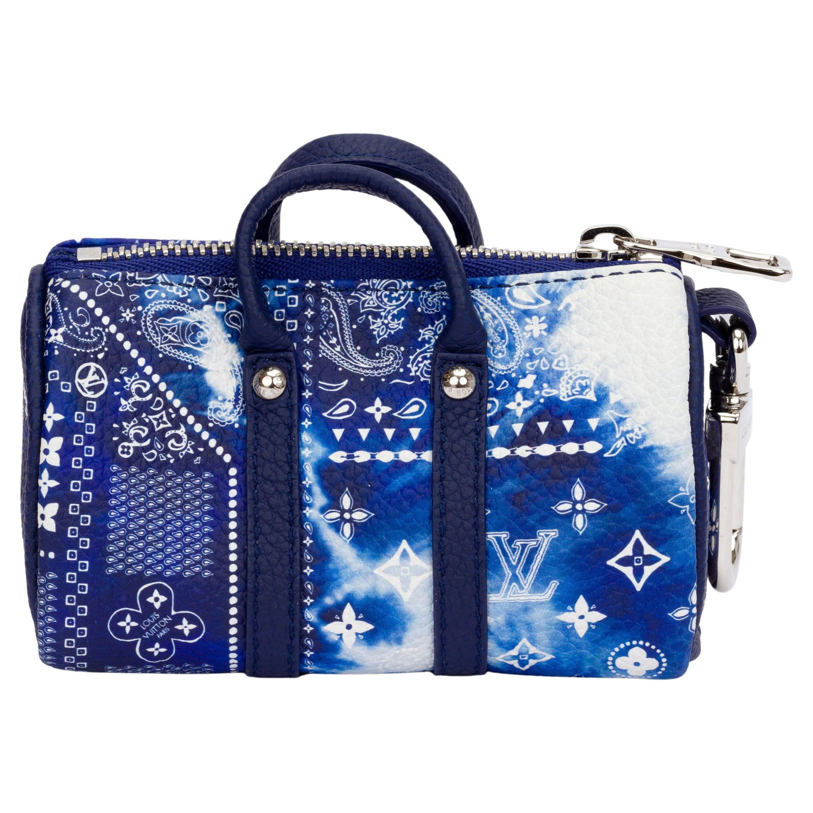 Louis Vuitton Limited Edition Miniature Bandana Keepall with Key Ring: Louis Vuitton Limited Edition Miniature Bandana Keepall with Key Ring This limited edition Louis Vuitton Miniature Bandana Keepall is a stylish collectible piece, featuring a vibrant blue bandana desi