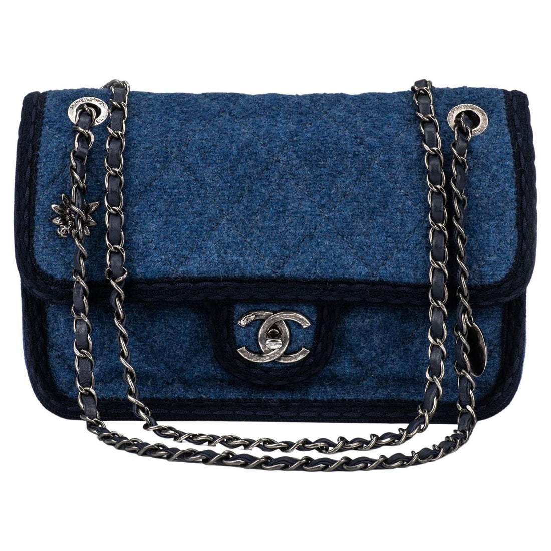 Chanel Paris-Salzburg Blue Flap Bag 2015/2016 with CC Turn-Lock: Chanel Paris-Salzburg Blue Flap Bag 2015/2016 with CC Turn-Lock This Chanel Paris-Salzburg Flap Bag is a stunning accessory crafted from luxurious blue quilted wool. It features a woven-in leather cha