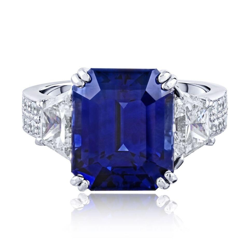 Platinum Engagement Ring with 8.67 Carat Sapphire and Diamonds (1 of 4)