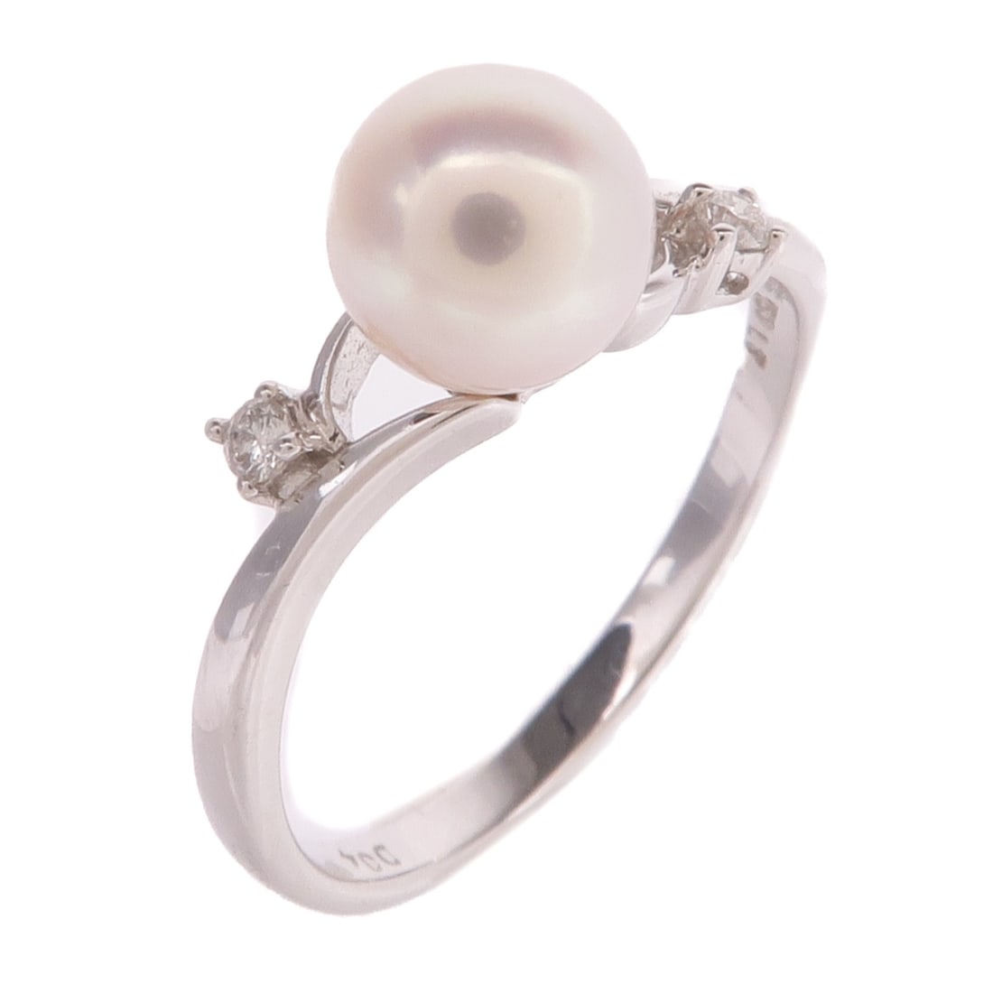 Pearl and Diamond Ring in 18K White Gold Size US 6 (1 of 8)