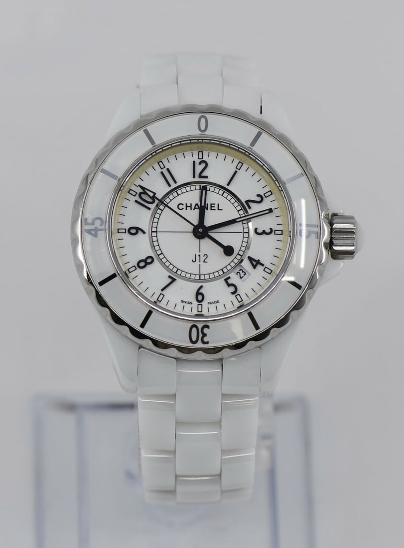 Chanel J12 White Ceramic Quartz Watch Ref H0968 (1 of 5)