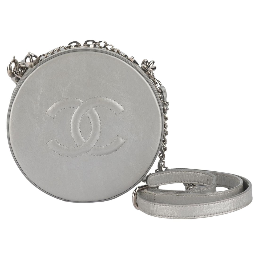 Chanel Glazed Round As Earth Crossbody Bag Italy 21st Century: Chanel Glazed Round As Earth Crossbody Bag Italy 21st Century The Chanel Glazed Round As Earth Crossbody Bag is a stunning accessory that embodies timeless elegance, perfect for upscale evenings. This