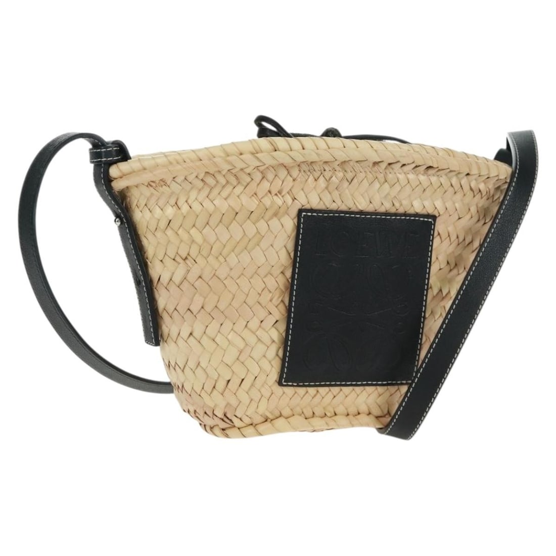 Loewe Raffia and Leather Anagram Shoulder Bag Beige Spain: Loewe Raffia and Leather Anagram Shoulder Bag Beige Spain This LOEWE Basket Anagram shoulder bag features a beige leather exterior and is crafted in Spain. Designed with a structured silhouette, it of