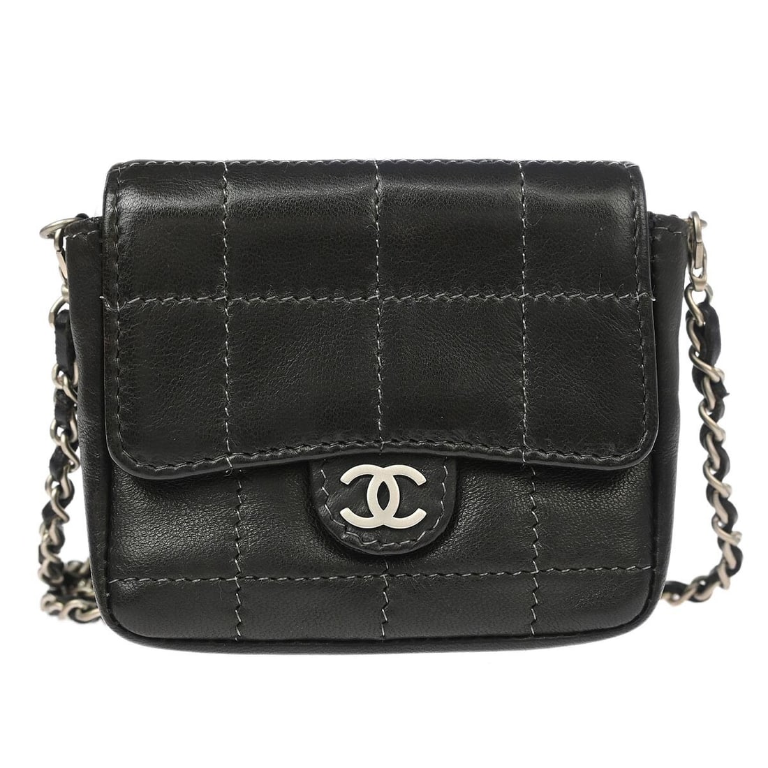 Chanel Black Lambskin Choco Bar Micro Classic Flap Bag Pochette: Chanel Black Lambskin Choco Bar Micro Classic Flap Bag Pochette This elegant Chanel Black Lambskin Choco Bar Micro Classic Flap Shoulder Bag Pochette is the perfect accessory for casual occasions. It