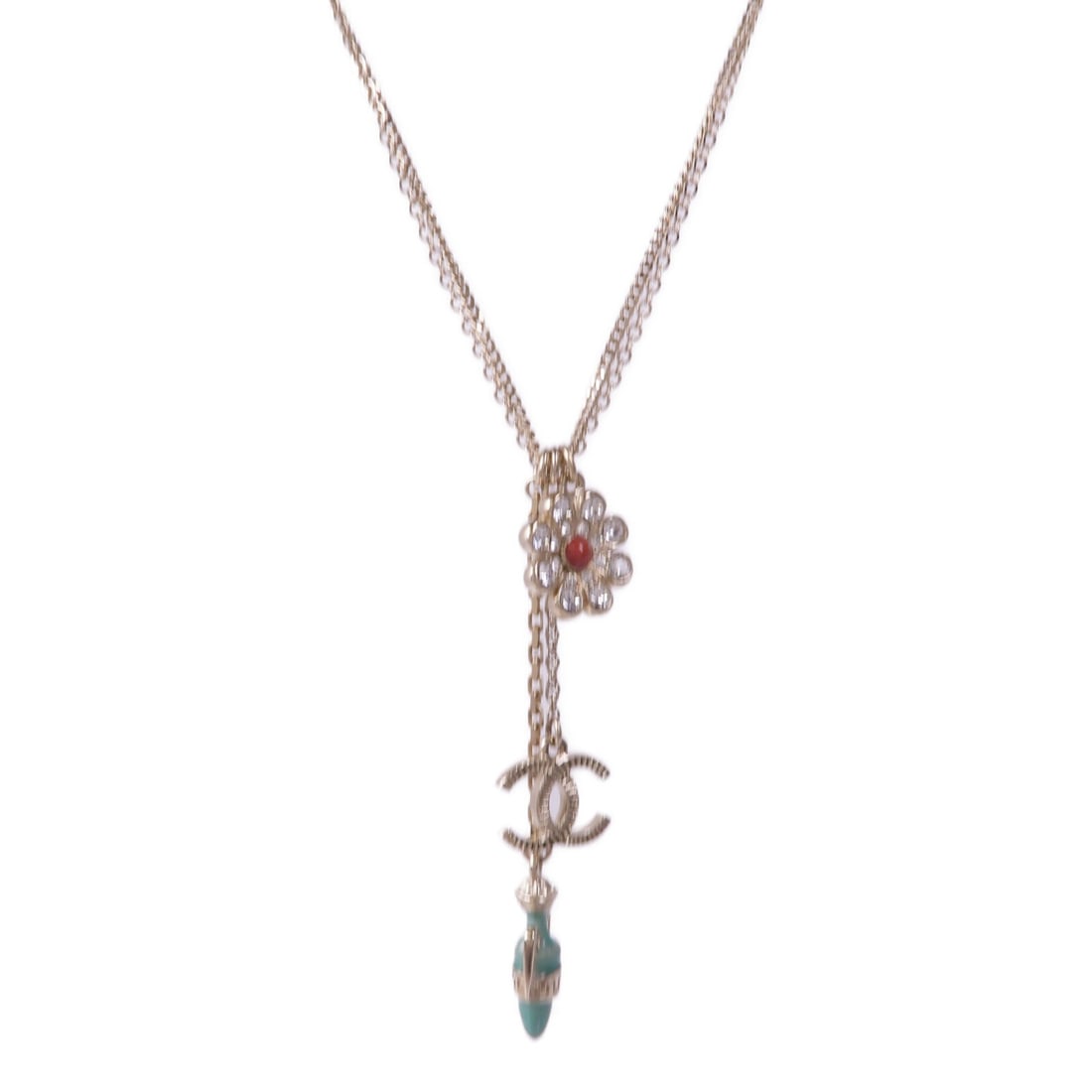 CHANEL Gold Metal CC Necklace France: CHANEL Gold Metal CC Necklace France Elevate your accessory collection with this exquisite CHANEL CC Necklace. Crafted in a luxurious gold color, this necklace showcases the iconic CHANEL logo, making