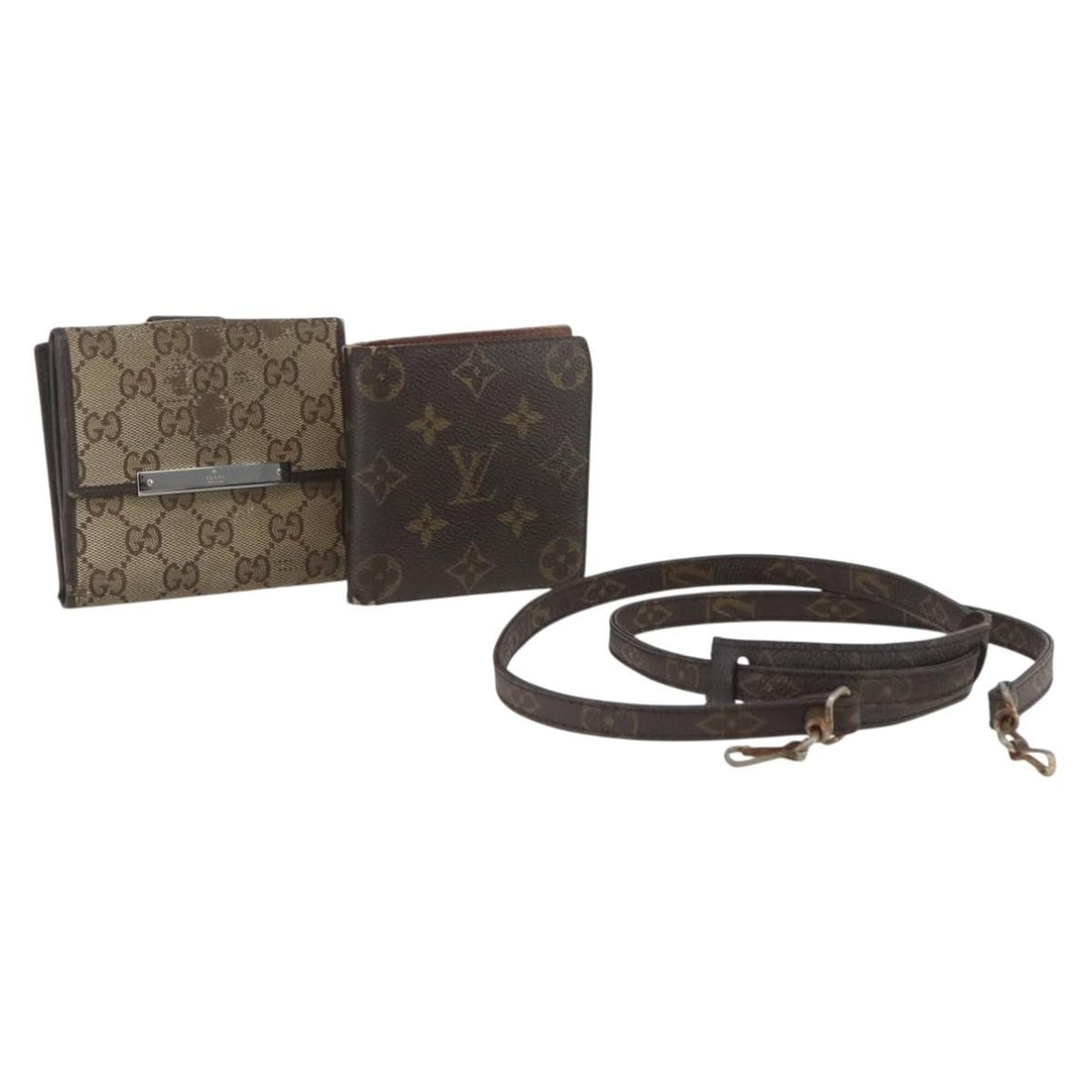 LOUIS VUITTON Monogram Wallet Set of 3 Beige Authentic: LOUIS VUITTON Monogram Wallet Set of 3 Beige Authentic This Louis Vuitton wallet set features the iconic Monogram Canvas in a stylish beige color. Designed for functionality, the wallet showcases a cl
