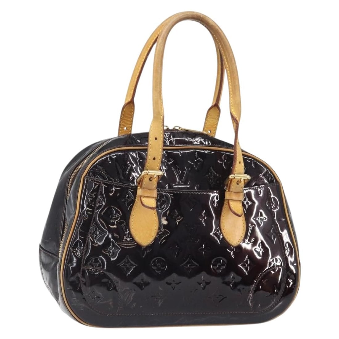 Louis Vuitton Summit Drive Amarante Vernis Patent Leather Handbag M93516: Louis Vuitton Summit Drive Amarante Vernis Patent Leather Handbag M93516 This Louis Vuitton Monogram Vernis Summit Drive handbag in Amarante patent leather features a classic and elegant design. The b