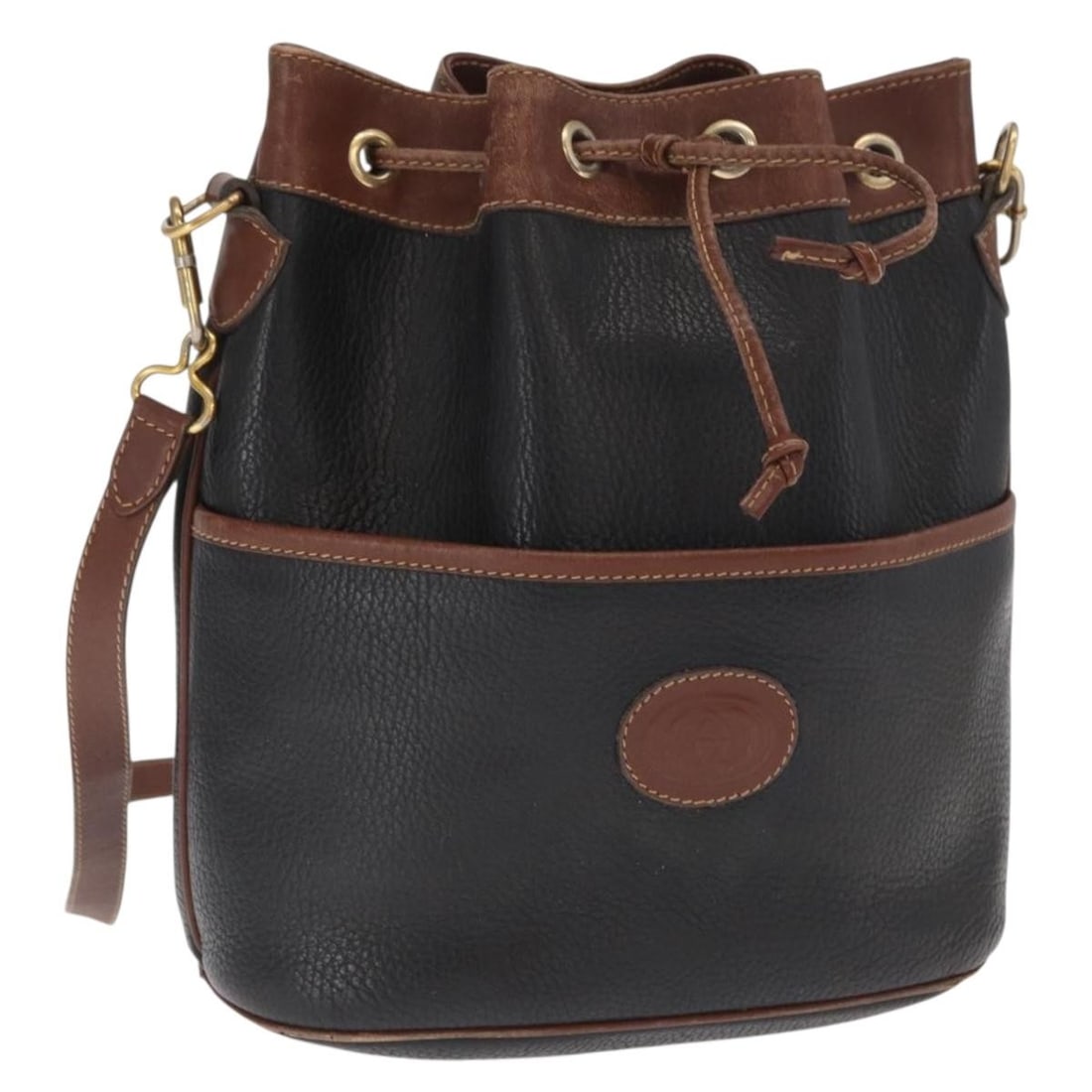 Black Leather Gucci 001 904 0791 Shoulder Bag With Gold Accents From Italy: Black Leather Gucci 001 904 0791 Shoulder Bag With Gold Accents From Italy This Gucci shoulder bag is crafted from black leather with gold accents. Made in Italy, it features an adjustable shoulder st