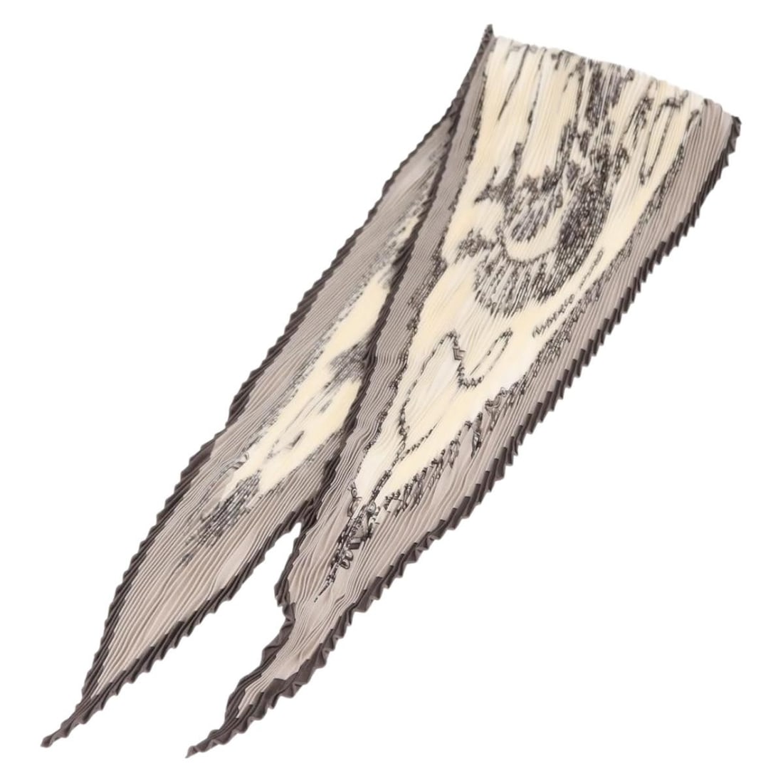 Hermes Parures des Sables Gray Silk Pleated Scarf 90cm Square with Box: Hermes Parures des Sables Gray Silk Pleated Scarf 90cm Square with Box This HERMES "PARURES DES SABLES" pleated scarf is crafted from luxurious silk in a gray colorway. The scarf measures approximatel