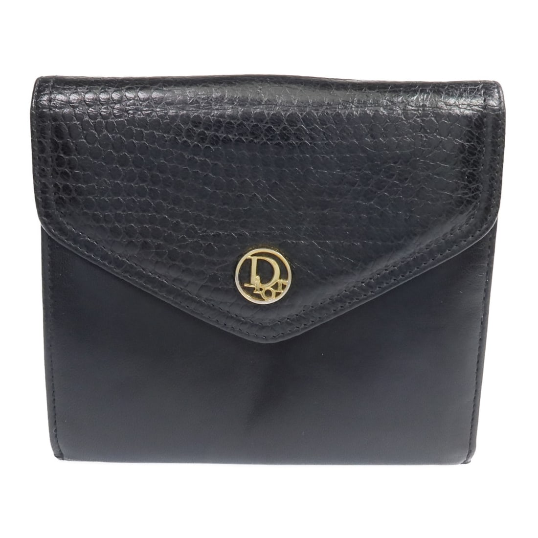 Dior Tri-Fold Black Lambskin Wallet with Gold Hardware: Dior Tri-Fold Black Lambskin Wallet with Gold Hardware This Christian Dior vintage tri-fold wallet is crafted from luxurious black lambskin leather. Featuring gold-tone CD hardware, it offers a classi