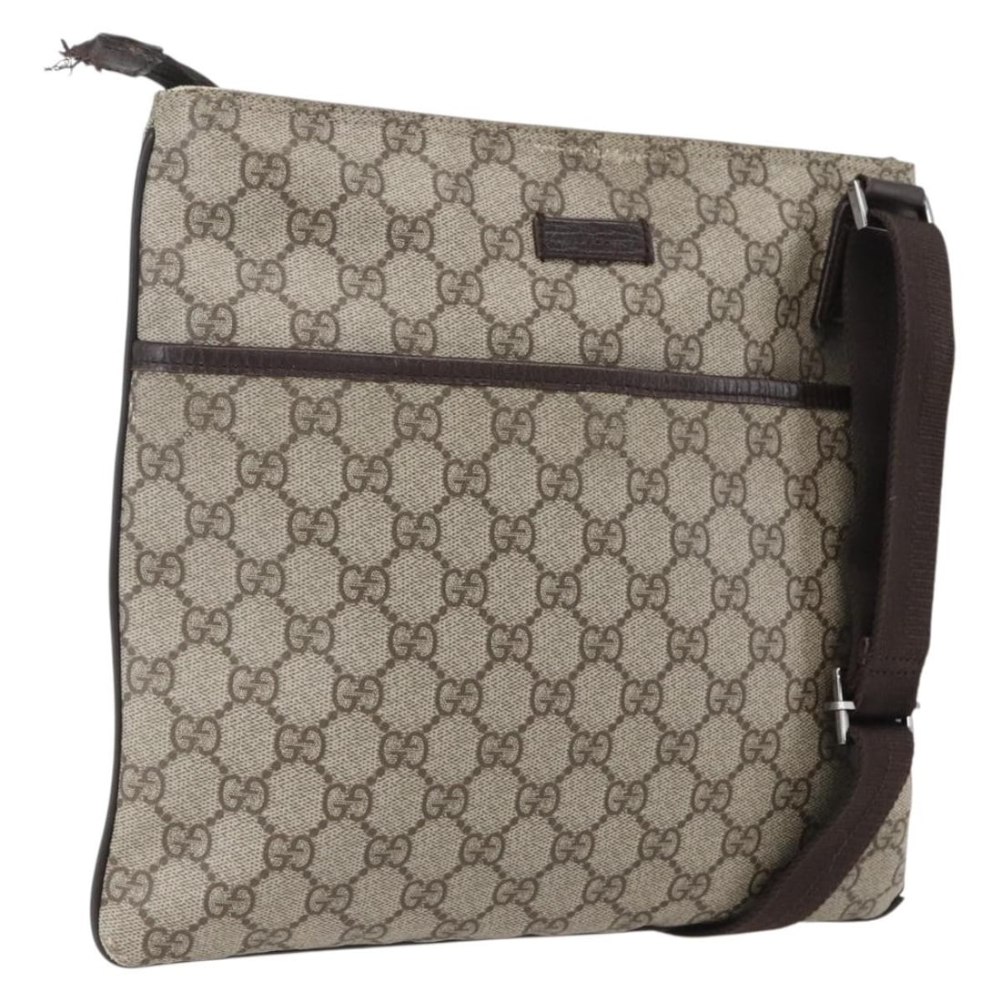 Beige Silver Gucci GG Supreme 141626 Shoulder Bag PVC Leather Italy: Beige Silver Gucci GG Supreme 141626 Shoulder Bag PVC Leather Italy This Gucci GG Supreme shoulder bag features beige and silver PVC leather with GG canvas accents. Made in Italy, it offers a spacious