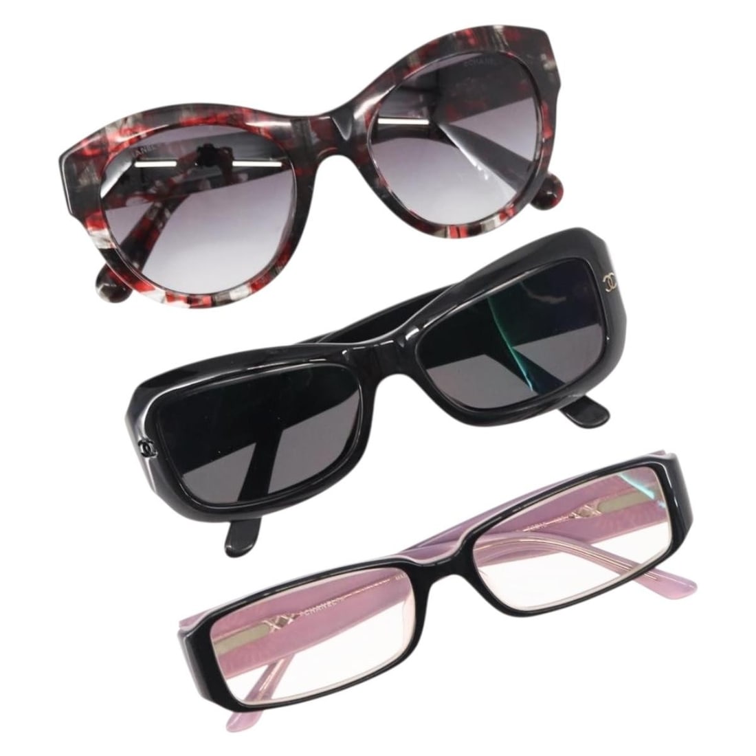 CHANEL COCO Mark Sunglasses Set of 3 Black Plastic Authentic: CHANEL COCO Mark Sunglasses Set of 3 Black Plastic Authentic Elevate your style with these CHANEL COCO Mark Sunglasses, expertly crafted from durable plastic in a sleek black finish. These sunglasses