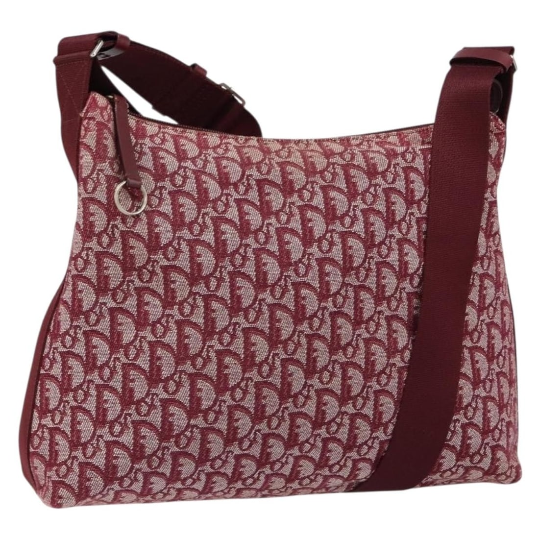 Christian Dior Red Silver Trotter Canvas Shoulder Bag Auth Italy: Christian Dior Red Silver Trotter Canvas Shoulder Bag Auth Italy This elegant Christian Dior Trotter Canvas Shoulder Bag showcases a striking red and silver color scheme, crafted in Italy. The exterio