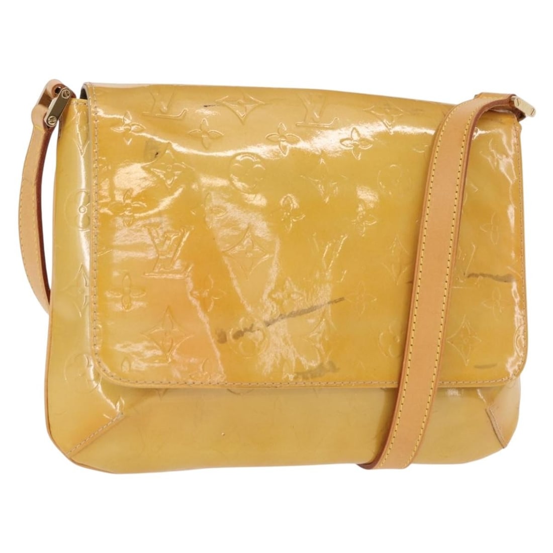 Louis Vuitton Thompson Street Beige Patent Leather Shoulder Bag M91301: Louis Vuitton Thompson Street Beige Patent Leather Shoulder Bag M91301 This is a Louis Vuitton Monogram Vernis Thompson Street shoulder bag in beige patent leather. Made in Spain, it features a struct
