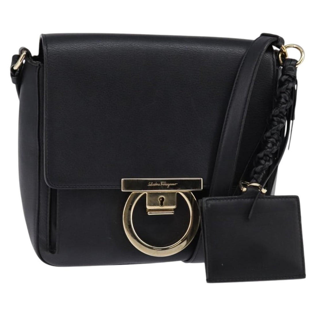 Salvatore Ferragamo Gancini Black Gold Leather Shoulder Bag Auth Italy: Salvatore Ferragamo Gancini Black Gold Leather Shoulder Bag Auth Italy Introducing the Salvatore Ferragamo Gancini Shoulder Bag, crafted from high-quality leather in a sleek black and gold color schem