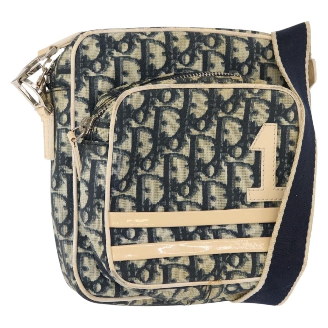 Christian Dior Navy Trotter Canvas Shoulder Bag Auth 147633: Christian Dior Navy Trotter Canvas Shoulder Bag Auth 147633 This Christian Dior Trotter Canvas Shoulder Bag features a chic navy design, perfect for adding a touch of elegance to any outfit. Made in I