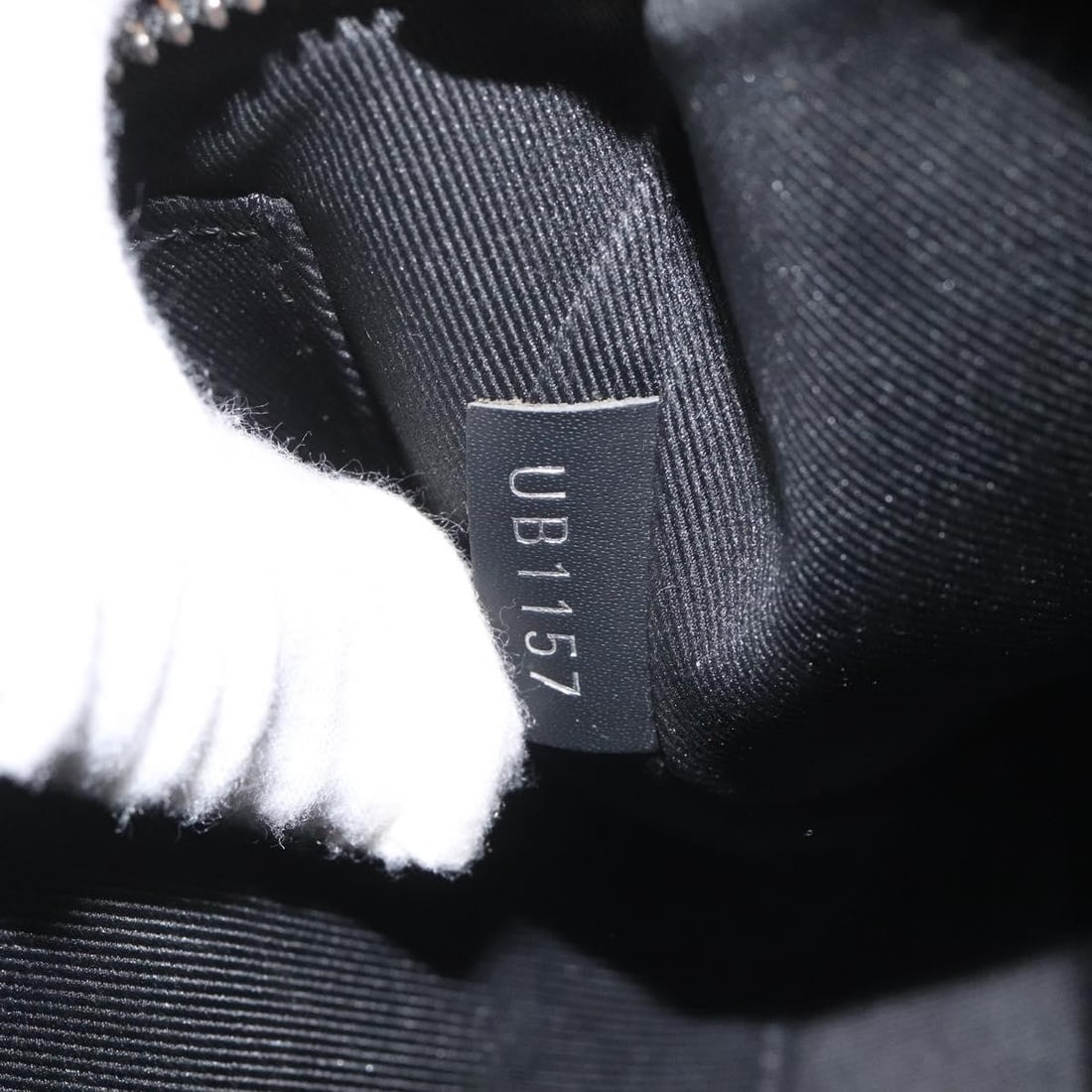 LOUIS VUITTON Monogram Eclipse iPhone Case M64449 Auth Spain - 12