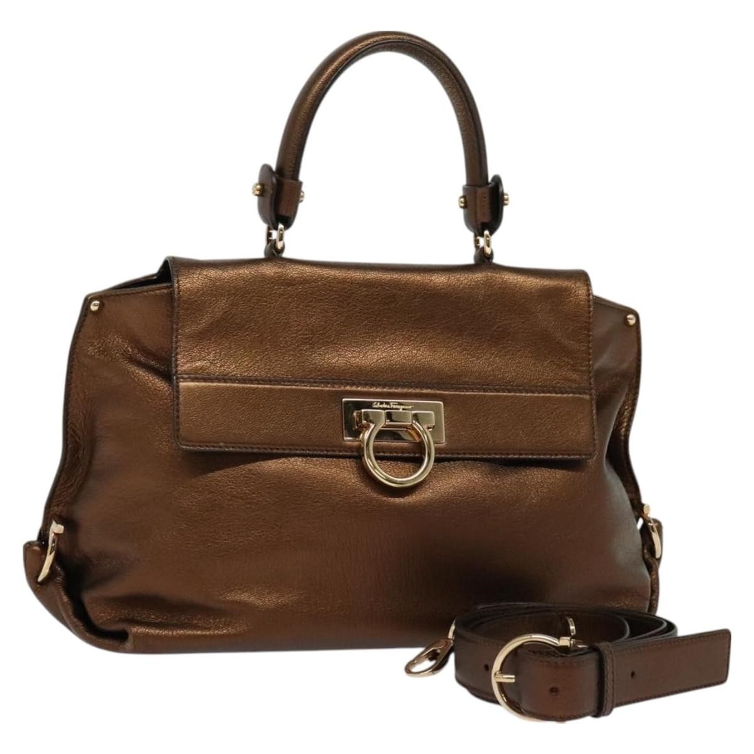 Salvatore Ferragamo Gancini Leather Hand Bag Bronze Gold Authentic: Salvatore Ferragamo Gancini Leather Hand Bag Bronze Gold Authentic This Salvatore Ferragamo Gancini Hand Bag is a luxurious accessory crafted from high-quality leather in an elegant bronze and gold co