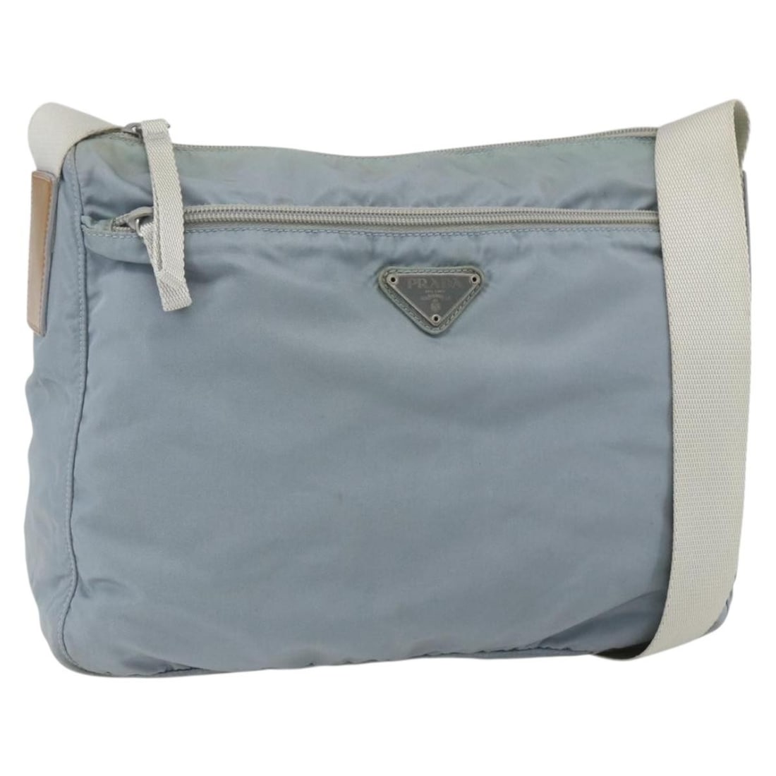 PRADA Light Blue Nylon Shoulder Bag Authentic 157225: PRADA Light Blue Nylon Shoulder Bag Authentic 157225 This PRADA shoulder bag is a stylish accessory crafted from durable nylon in a light blue and silver color scheme. The bag measures approximately 1