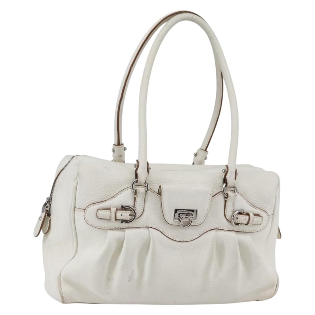 Salvatore Ferragamo Gancini Marissa White Silver Leather Tote Bag: Salvatore Ferragamo Gancini Marissa White Silver Leather Tote Bag Elevate your style with the Salvatore Ferragamo Gancini Marissa Tote Bag, a quintessential accessory crafted from high-quality leather