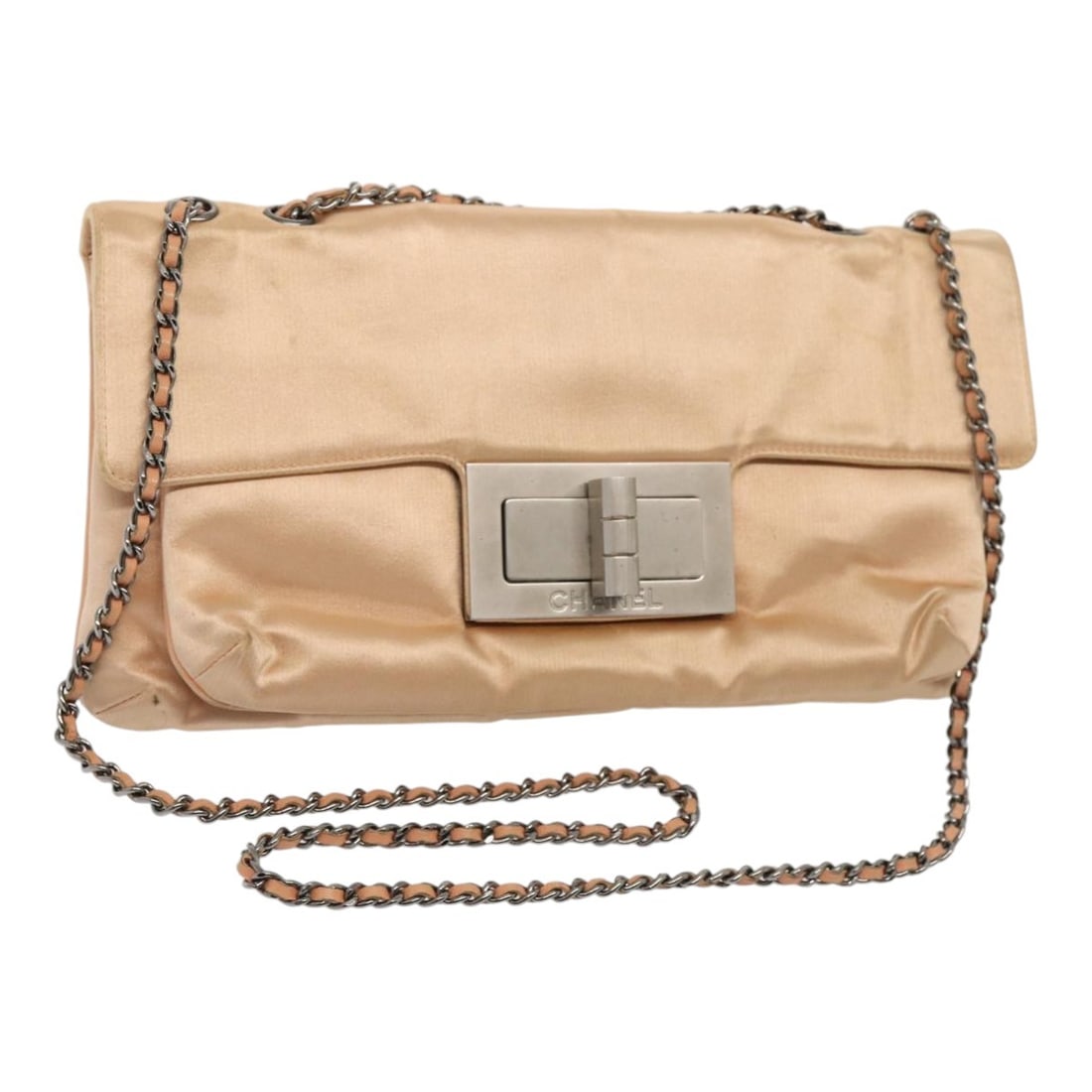 CHANEL Beige Silver Satin Chain Shoulder Bag Authentic: CHANEL Beige Silver Satin Chain Shoulder Bag Authentic This elegant CHANEL Chain Shoulder Bag showcases a sophisticated design in a chic beige satin with silver accents. Crafted in France, this should