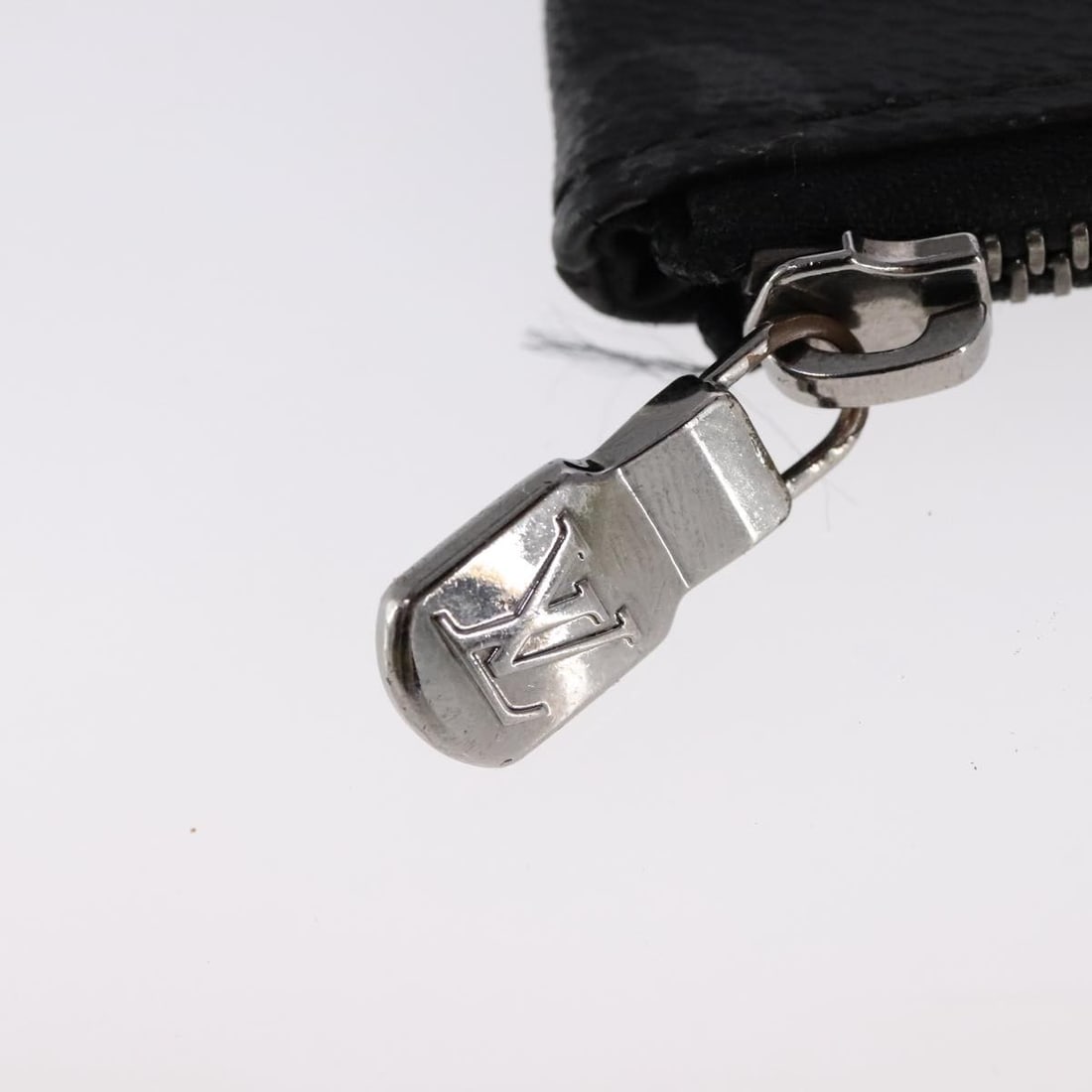 Louis Vuitton Monogram Eclipse Canvas iPhone Case M64449 Authentic - 10