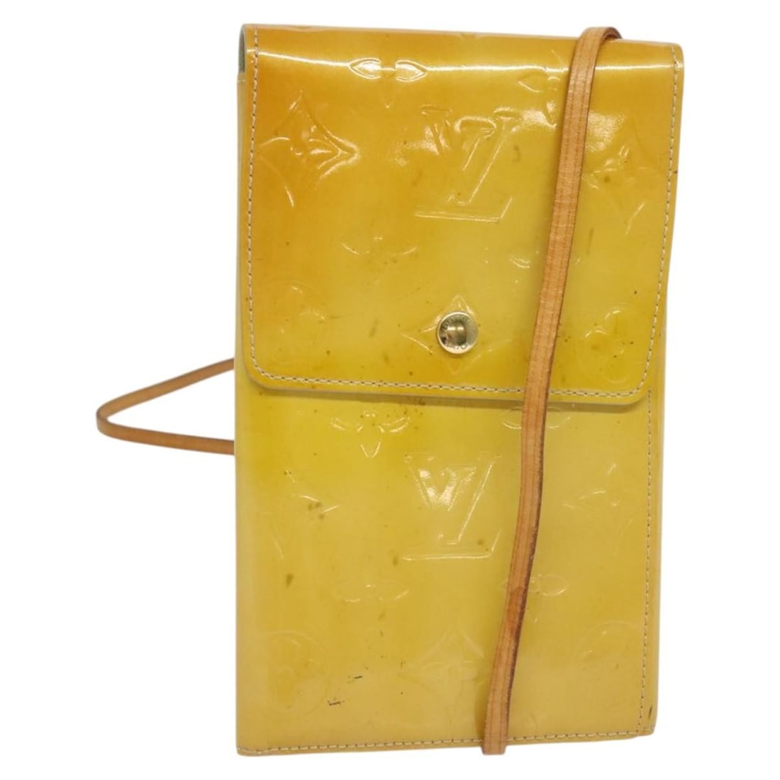LOUIS VUITTON Monogram Vernis Walker Wallet Beige M91074 Auth France: LOUIS VUITTON Monogram Vernis Walker Wallet Beige M91074 Auth France This LOUIS VUITTON Monogram Vernis Walker Wallet in a stylish beige hue is crafted from high-quality patent leather, making it both