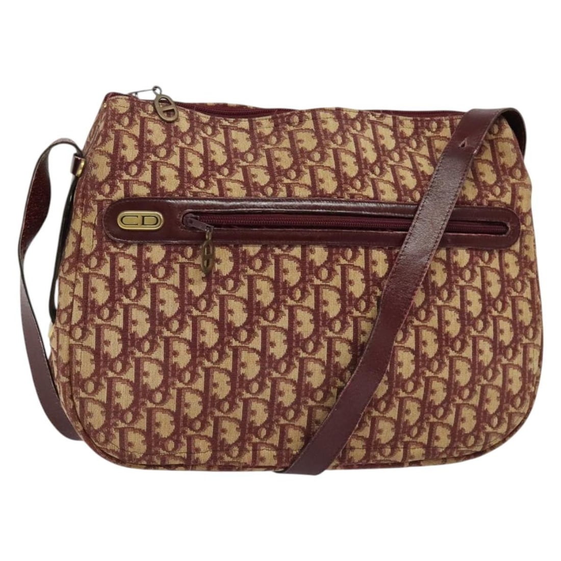 Authentic Christian Dior Trotter Canvas Shoulder Bag Red Gold Made in France: Authentic Christian Dior Trotter Canvas Shoulder Bag Red Gold Made in France This stylish shoulder bag from Christian Dior showcases a vibrant red and gold design, crafted from durable Trotter Canvas,