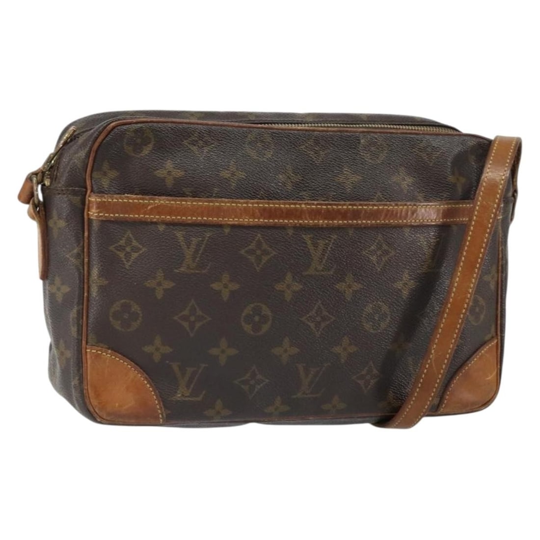 Louis Vuitton Trocadero 27 Monogram Canvas Shoulder Bag M51274 France: Louis Vuitton Trocadero 27 Monogram Canvas Shoulder Bag M51274 France This Louis Vuitton Trocadero 27 shoulder bag features the iconic monogram canvas exterior with a monogram color scheme. The bag is
