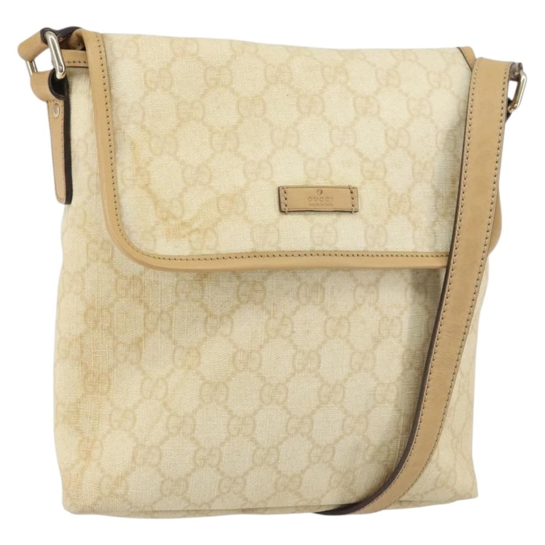 GUCCI GG Supreme Ivory Gold Shoulder Bag PVC Italy Auth 223666: GUCCI GG Supreme Ivory Gold Shoulder Bag PVC Italy Auth 223666 This Gucci GG Supreme Shoulder Bag is a stylish and functional accessory crafted from high-quality PVC leather. The elegant ivory and gol