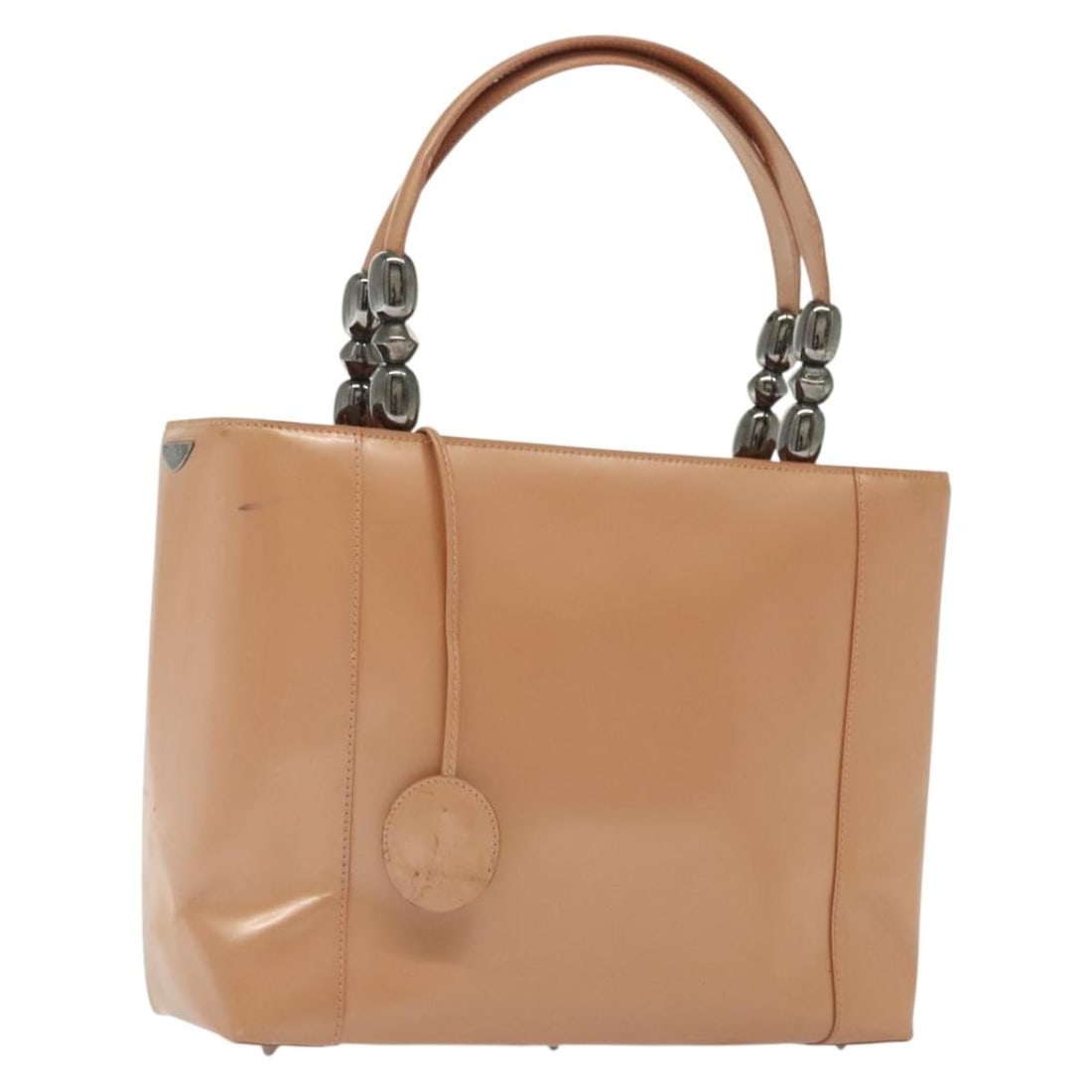 Christian Dior Maris Pearl Pink Enamel Hand Bag Auth MA-1929: Christian Dior Maris Pearl Pink Enamel Hand Bag Auth MA-1929 Introducing the Christian Dior Maris Pearl Hand Bag, a stunning accessory crafted from high-quality enamel in a vibrant pink hue. This styl